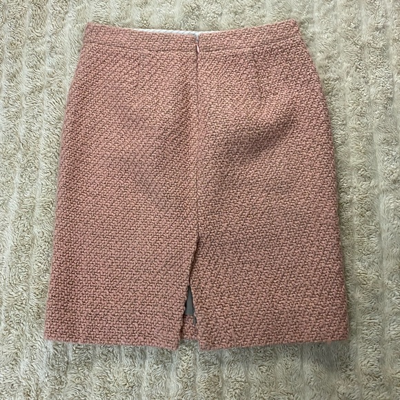 J. Crew boucle The Pencil Skirt - Picture 4 of 6